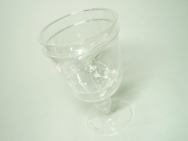 百均浪漫◆まるき、プラスチック製ワイングラス２個入り