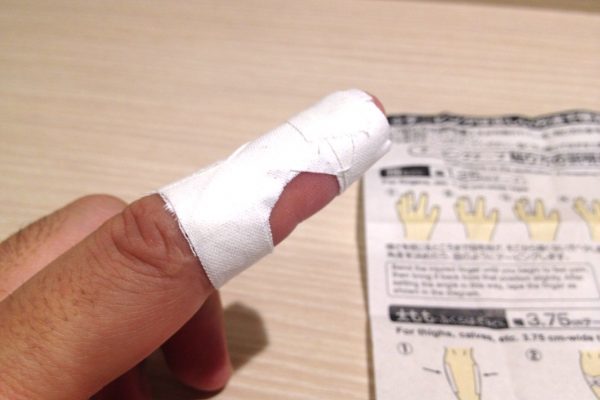 突き指 テーピング 指 突き指の対処法やテーピングの仕方は？指が伸びない原因・骨折の見分け方とは！