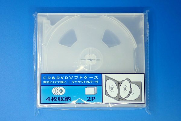 百均浪漫◆CD&DVDソフトケース ４枚収納。パッケージ表側詳細写真。